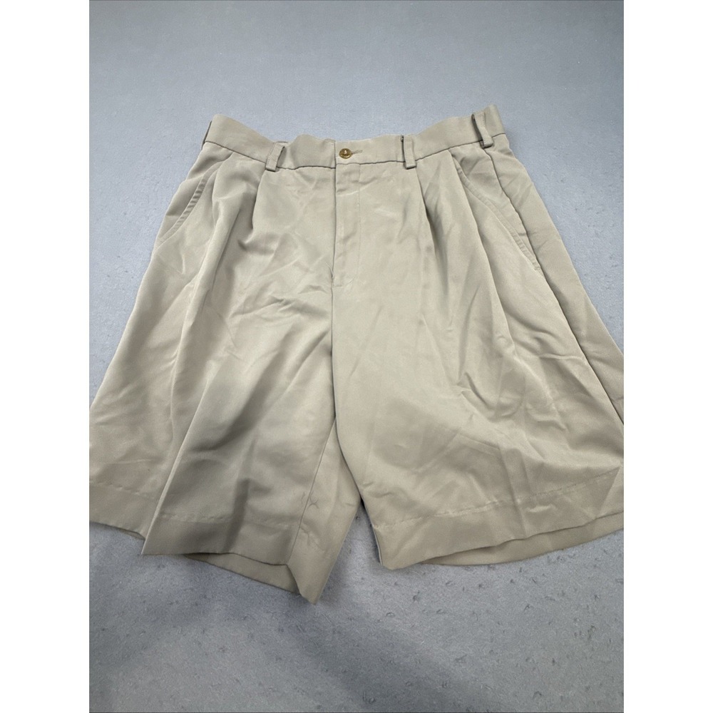 IZOD Golf Men's 33 Double Pleated Performance Shorts Pockets GREEN